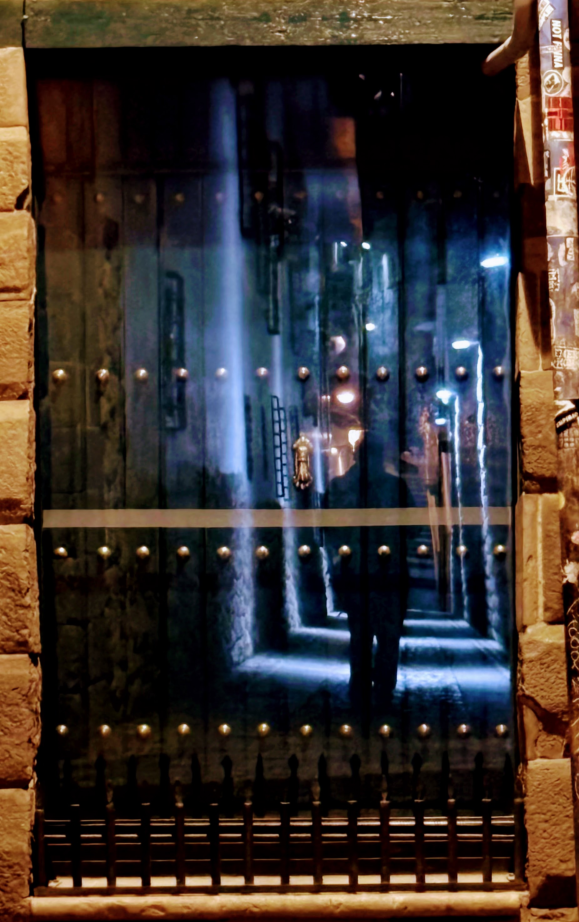 Mirror & Labyrinth